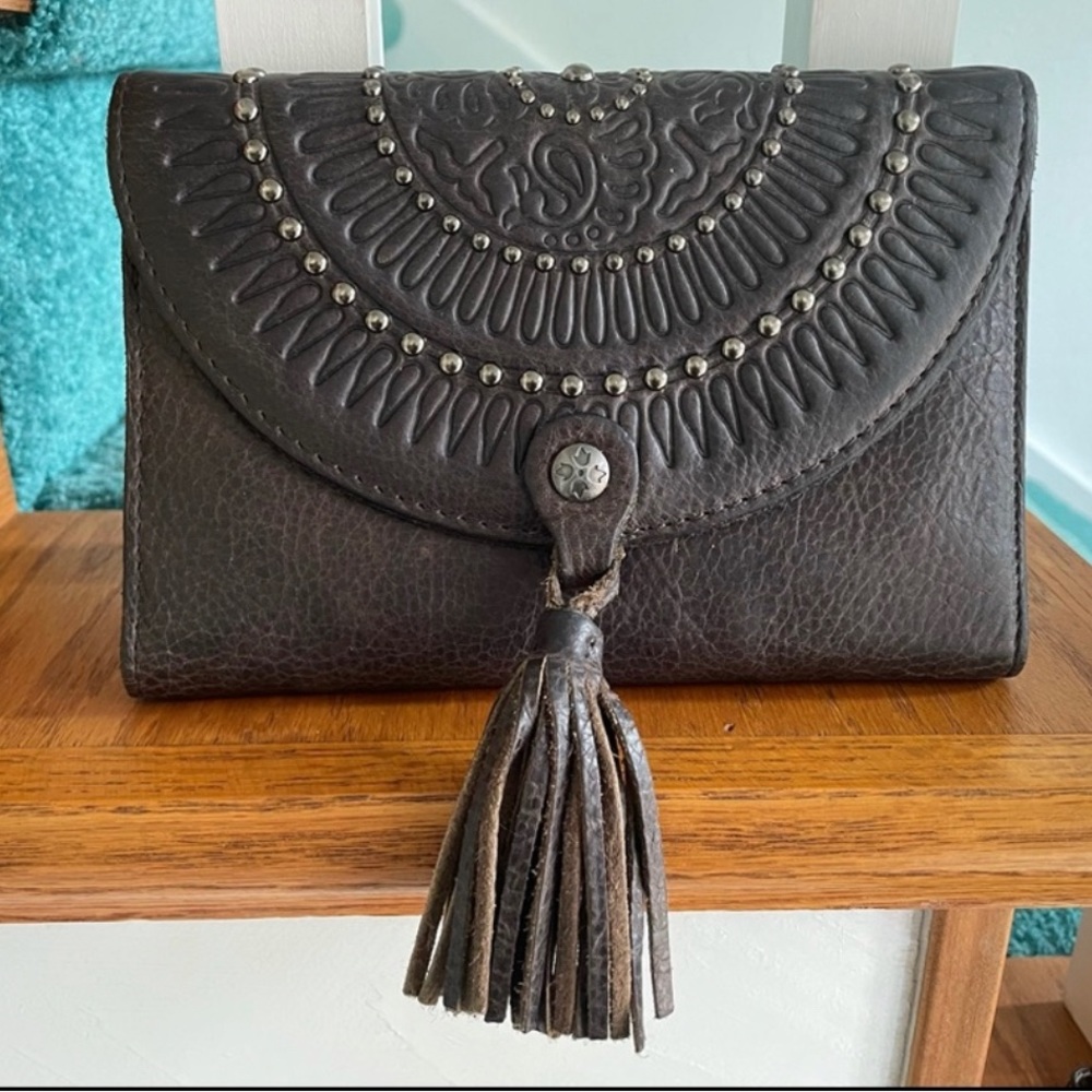 Patricia Nash clutch/ card holder tassels nwot